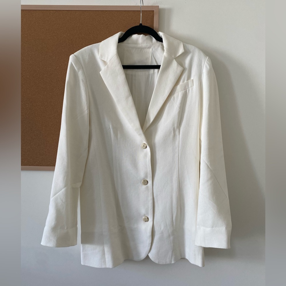 SIR the label Ivory Single-Breasted Blazer